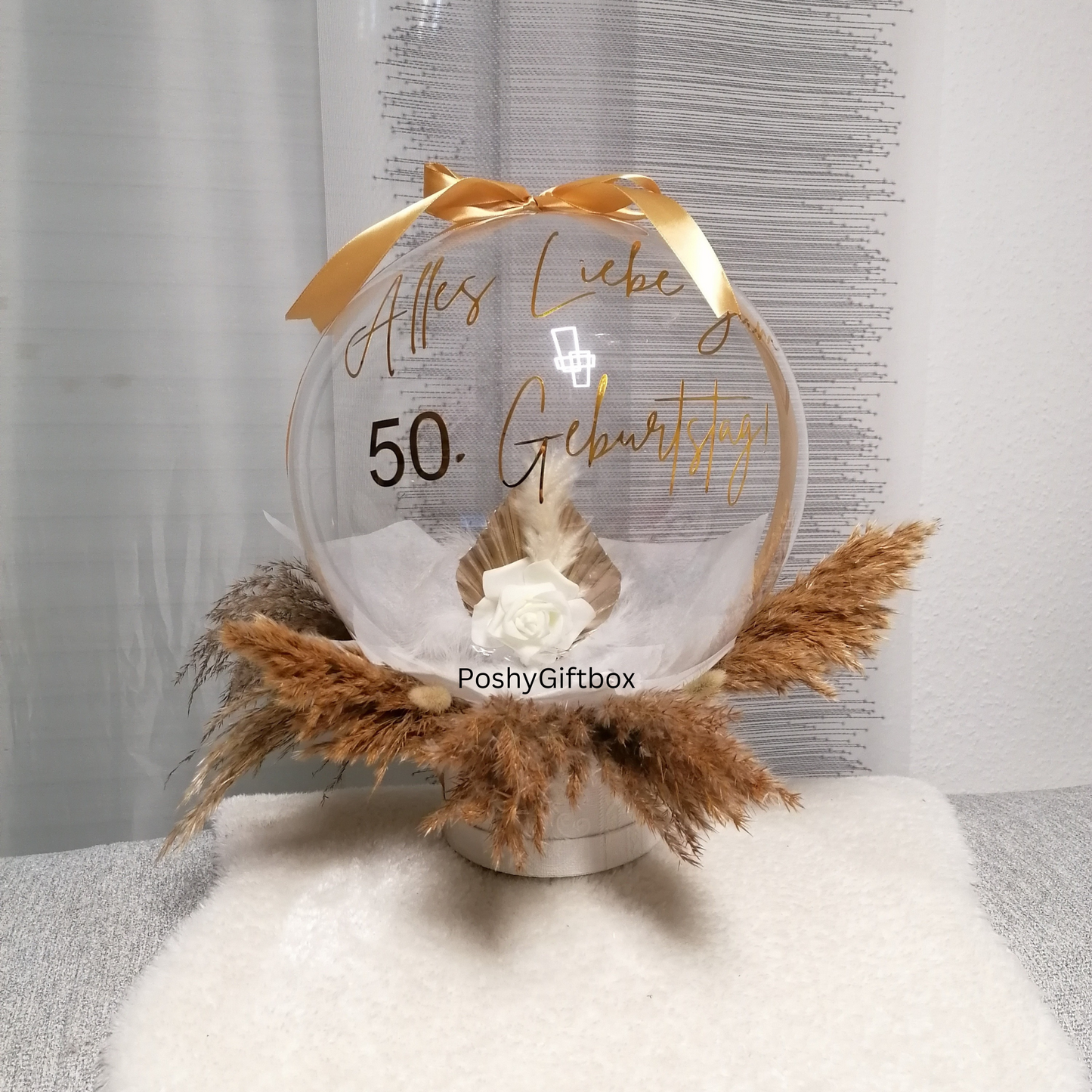 Personalisierter Ballon mit Trockenblumen für Männer,Frauen/ Valentinstag Geschenk/Geburtstags Präsentkorb/Geschenk für Kolleg,Kollegin,Bruder,Freund, PoshyGiftbox