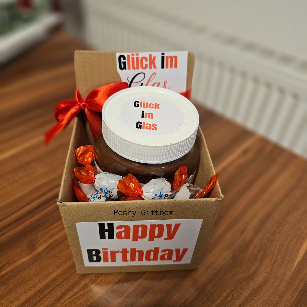 Nutella Geschenk 450g Glas /Nutella Weihnachtsgeschenk/Personalisiert mit Wunschtext oder Namen/Mitbringsel/ Gastgeschenk/Nutella Verpackung/Nutella Killer Geschenk PoshyGiftbox