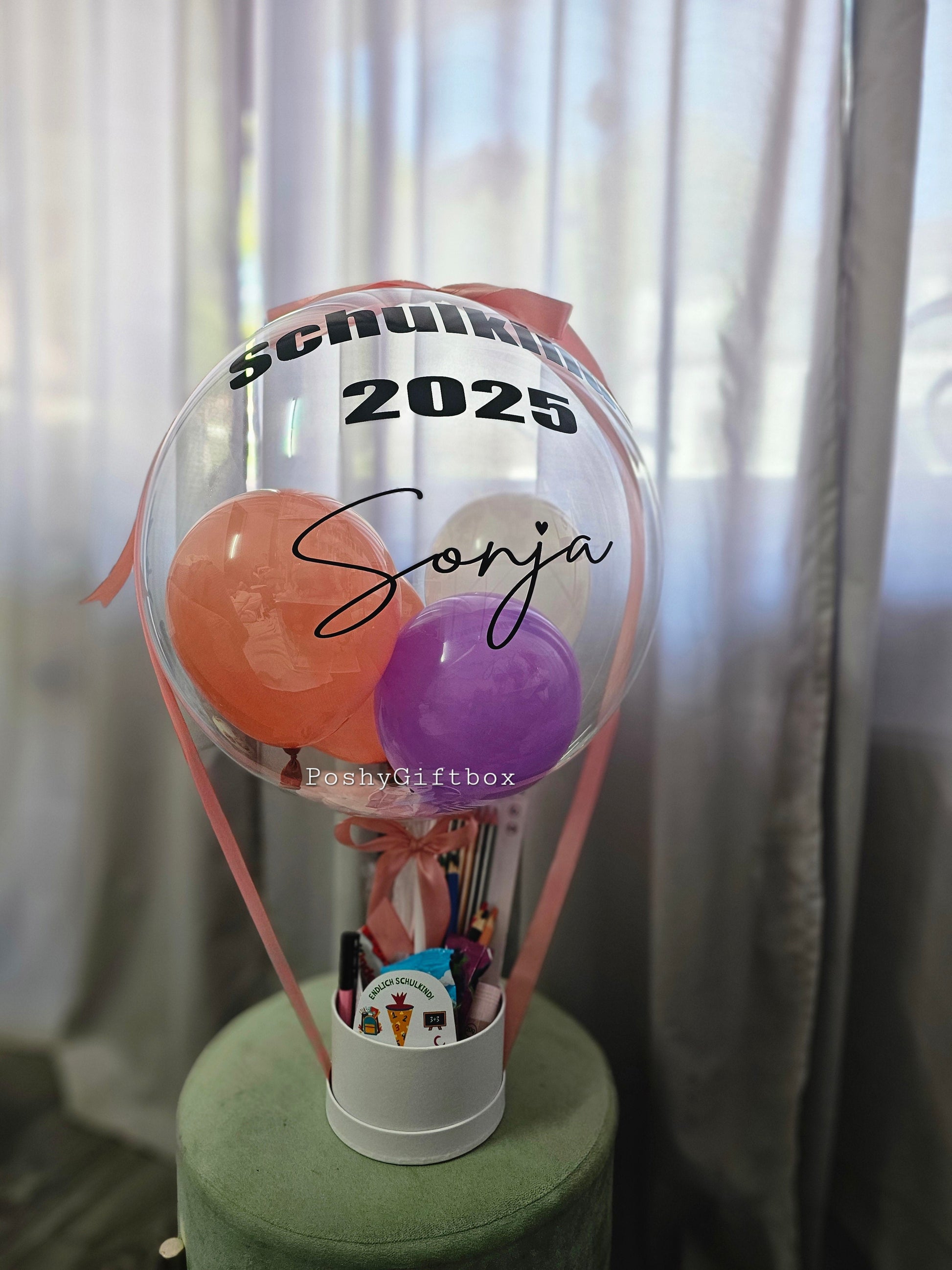 Schulkind Ballon/Geschenk zur Einschulung/Schulkind Geschenk/Geschenkbox zum ersten Schultag/Endlich Schulkind Ballon/Schultüte mit Füllung  Einschulung PoshyGiftbox