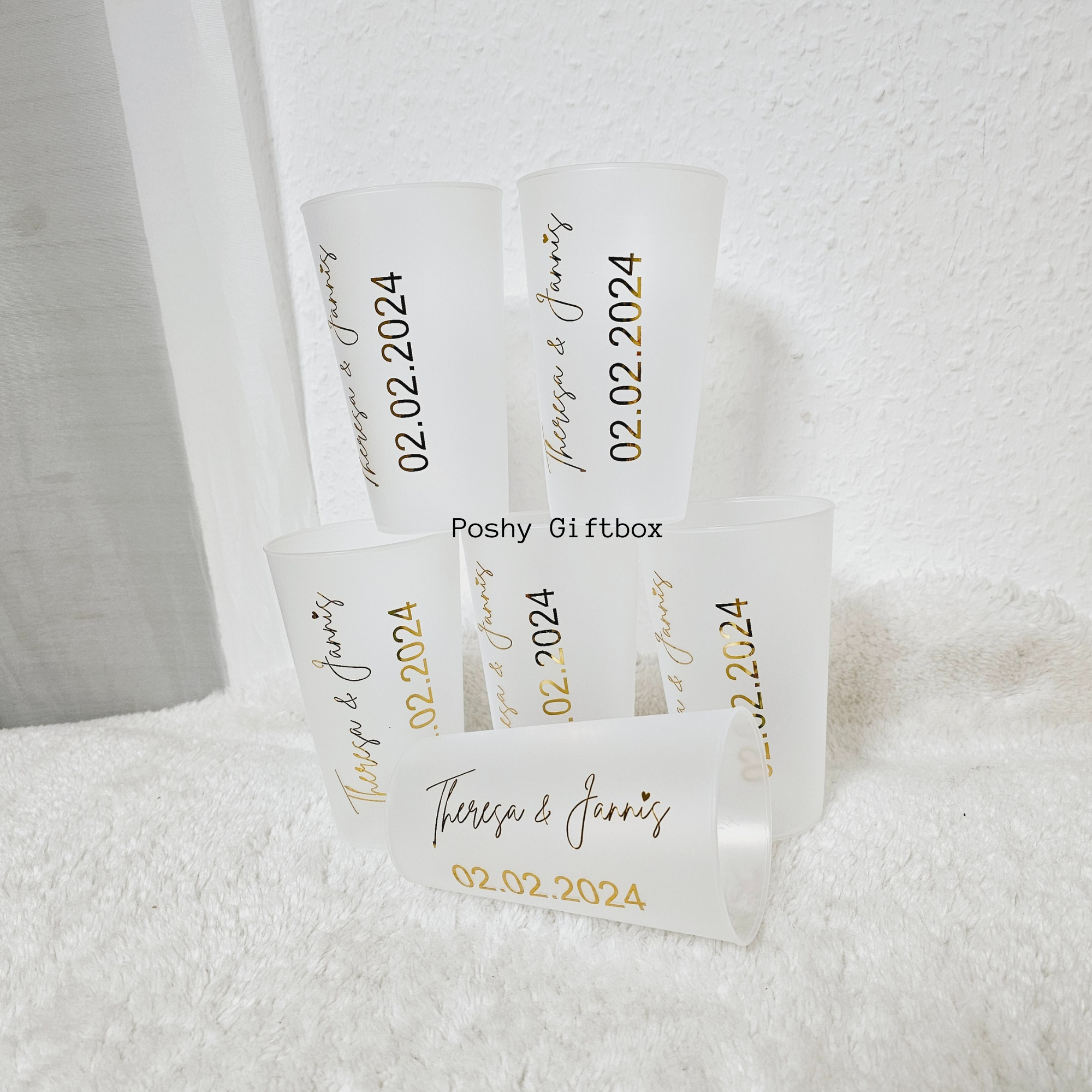 Partybecher Set/Personalisierte Becher in Weiss zum JGA /Mehrwegbecher mit Namen zum Junggesellinnenabschied/Trinkbecher/Becher mit Name PoshyGiftbox