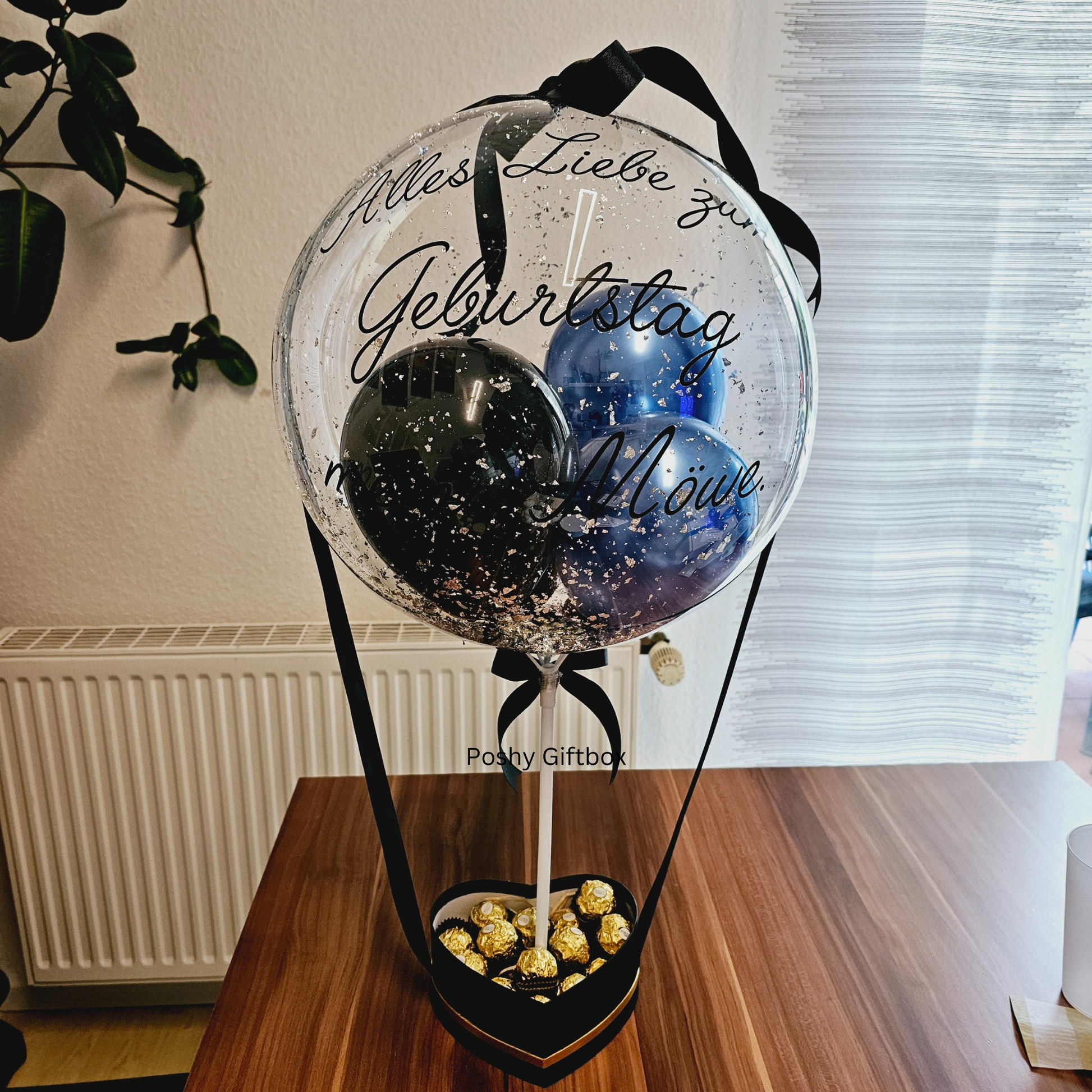 Weihnachtsballon mit Weihnachtsblumen/Weihnachtsgeschenk/Weihnachtsdeko/Firmengeschenk Weihnachten/Frauen Weihnachtsgeschenk/Sinnvolle Geschenke Weihnachten/Mama Geschenk  PoshyGiftbox