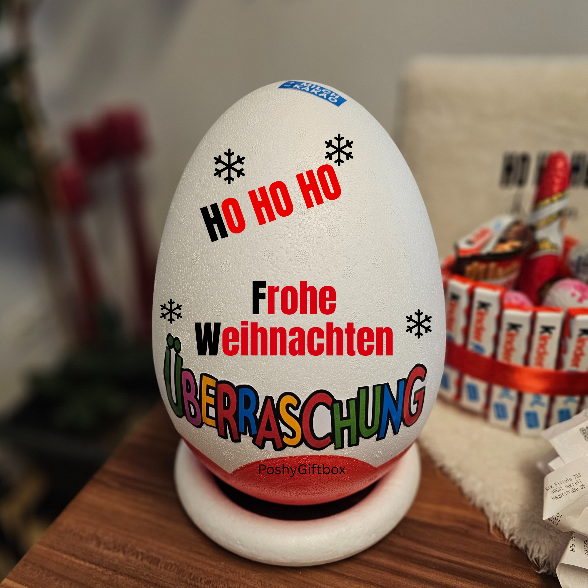 Überraschungsei Weihnachtsgeschenk/Schokoladengeschenke/XXL Überraschungsei mit Motive/9 Designs/Ü-Ei XXL/Sinnvolle Geschenke für Erwachsen, Kinder/Schokolade Personalisiert PoshyGiftbox