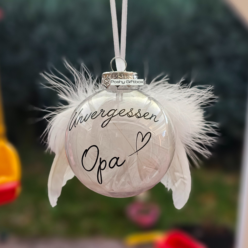 Weihnachtskugeln zum Gedenken gefüllt mit weißen Federn /Personalisierte Christbaumkugel , Erinnerung/Andenken/Du fehlst/Unvergessen/Mit  Engelsflügel PoshyGiftbox