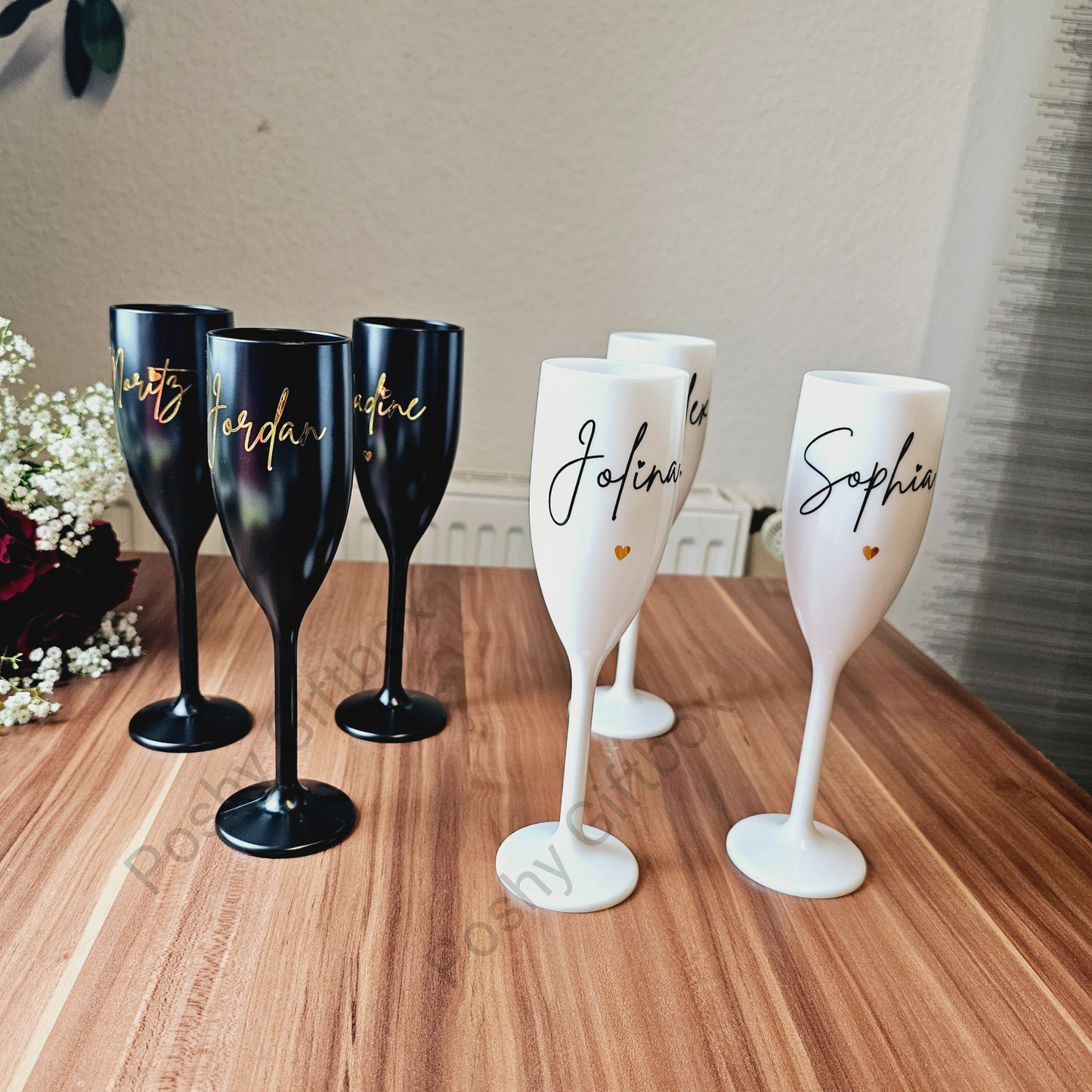 JGA Weinglas Personalisiert/Personalisierte Sektgläser/ Champagner Glas/Sektflöten/Sektkelch/Junggesellinnenabschied, Bräutigam,Trauzeugin PoshyGiftbox