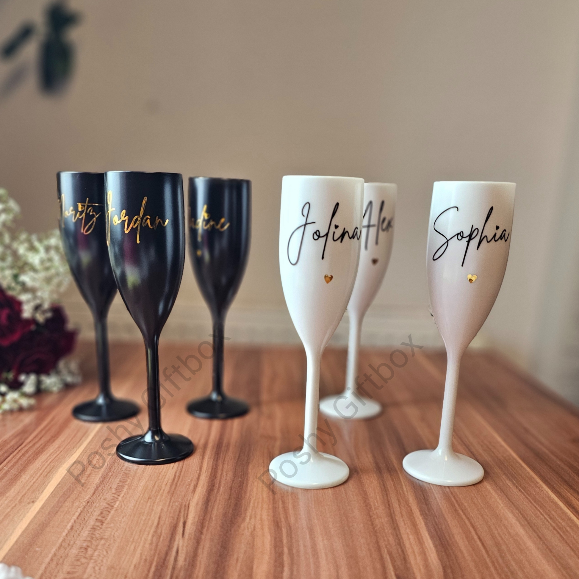 JGA Weinglas Personalisiert/Personalisierte Sektgläser/ Champagner Glas/Sektflöten/Sektkelch/Junggesellinnenabschied, Bräutigam,Trauzeugin PoshyGiftbox