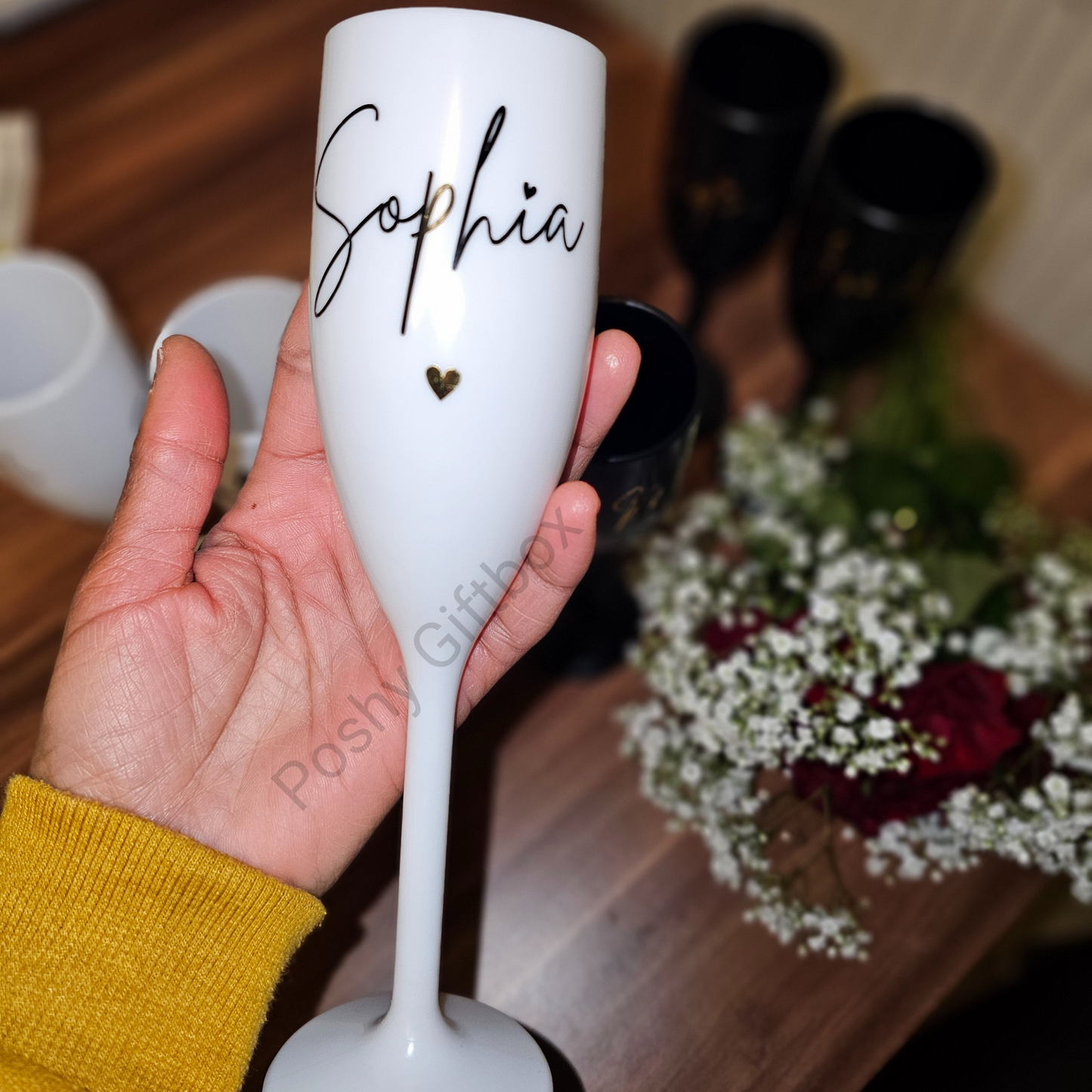 JGA Weinglas Personalisiert/Personalisierte Sektgläser/ Champagner Glas/Sektflöten/Sektkelch/Junggesellinnenabschied, Bräutigam,Trauzeugin PoshyGiftbox