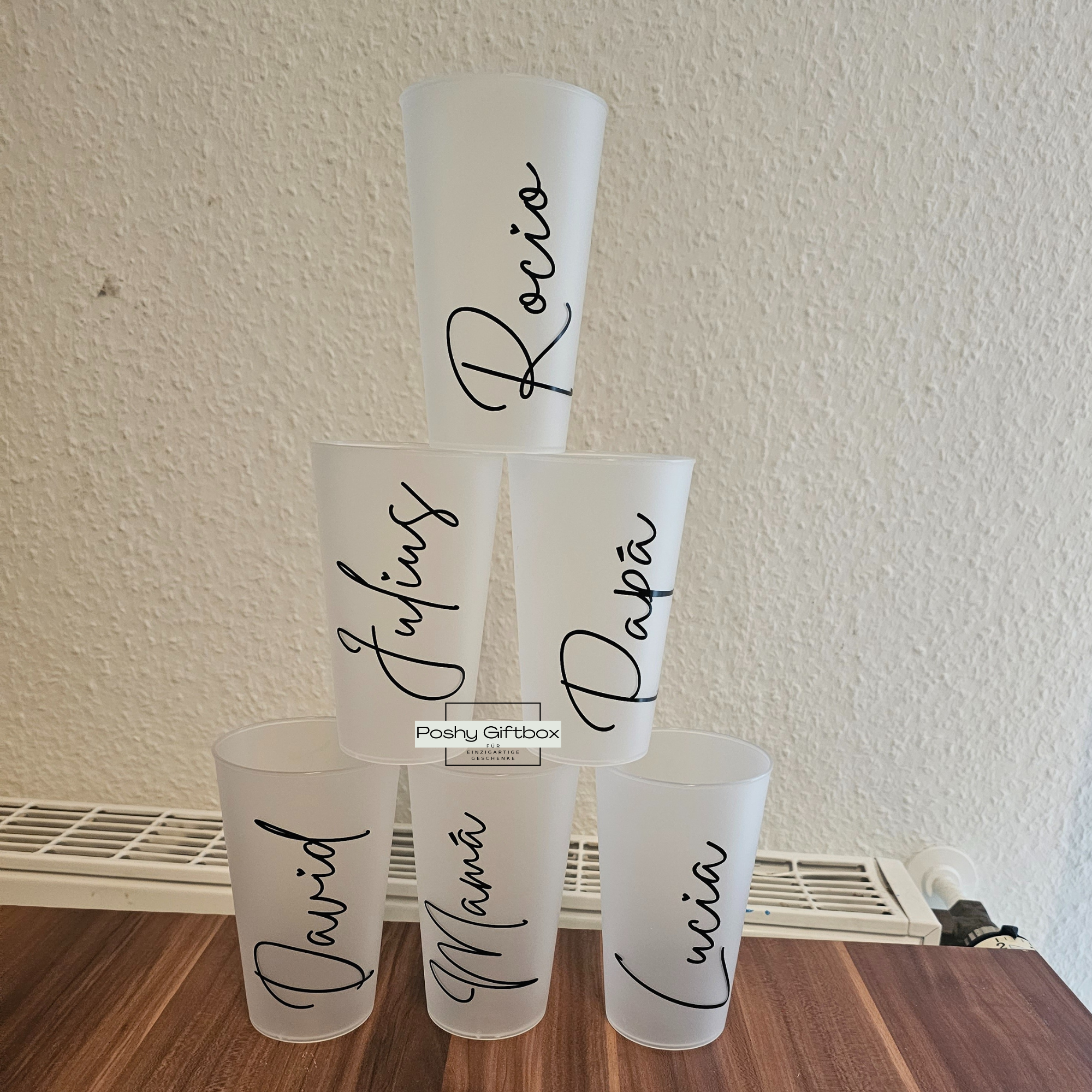 Partybecher Set/Personalisierte Becher in Weiss zum JGA /Mehrwegbecher mit Namen zum Junggesellinnenabschied/Trinkbecher/Becher mit Name PoshyGiftbox